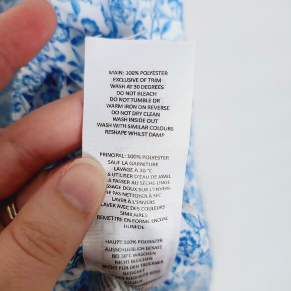 BOOHOO Floral Cut Out Ruffle Two Piece Set - Picture 9 of 9